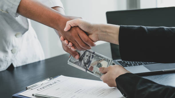 short-term-loans-online-request-assistance-immediately-from-a-helpful-lender-big-0